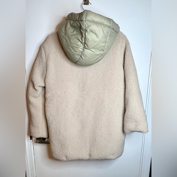 Zara Kids Contrasting Faux Shearling Coat - Picture 5 of 10